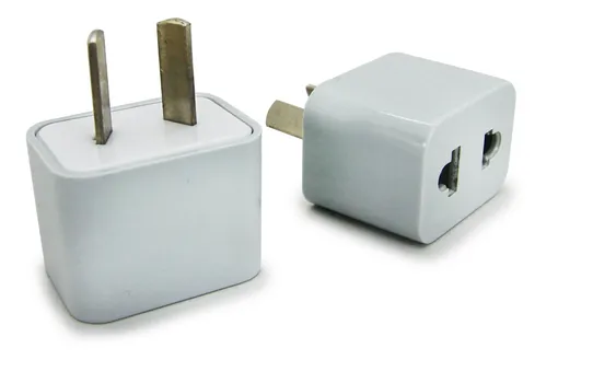 ADAPTADOR AMERICANO REFORZADO POLICARBONATO STARBOX