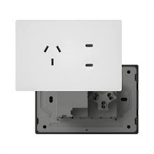 TOMACORRIENTE Y USB-C MILAN GRIS MACROLED, AC 250V, 10A MAX. 2 USB-C DE 20W, BASTIDOR (copia)