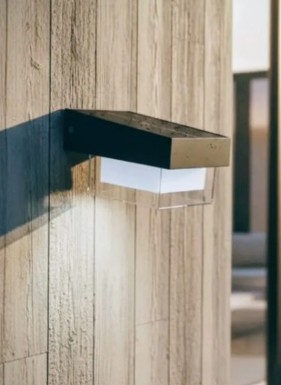 [IM0302007] Aplique Luz Solar Recargable Con Sensor De Movimiento Negro